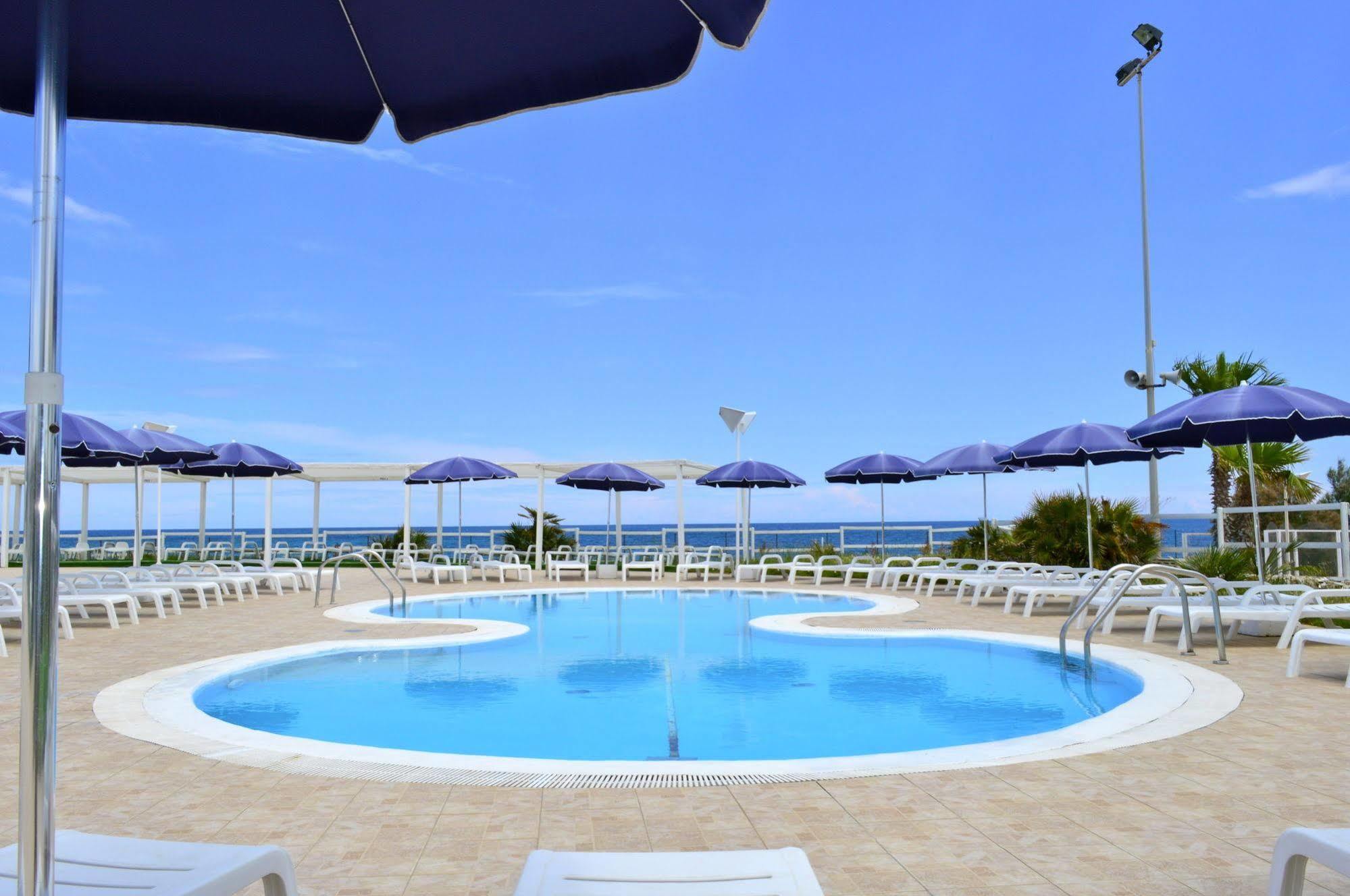 Villaggio San Giovanni San Giorgio Ionico Exteriör bild